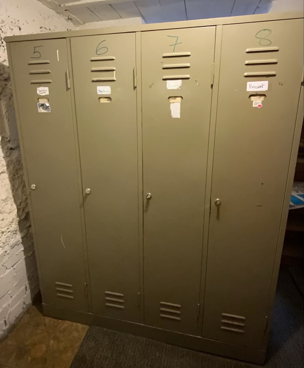 Lista Garderobe: Garderobeschrank 4er – Gebraucht aus Kerzers von Donegal-Kerzers 1