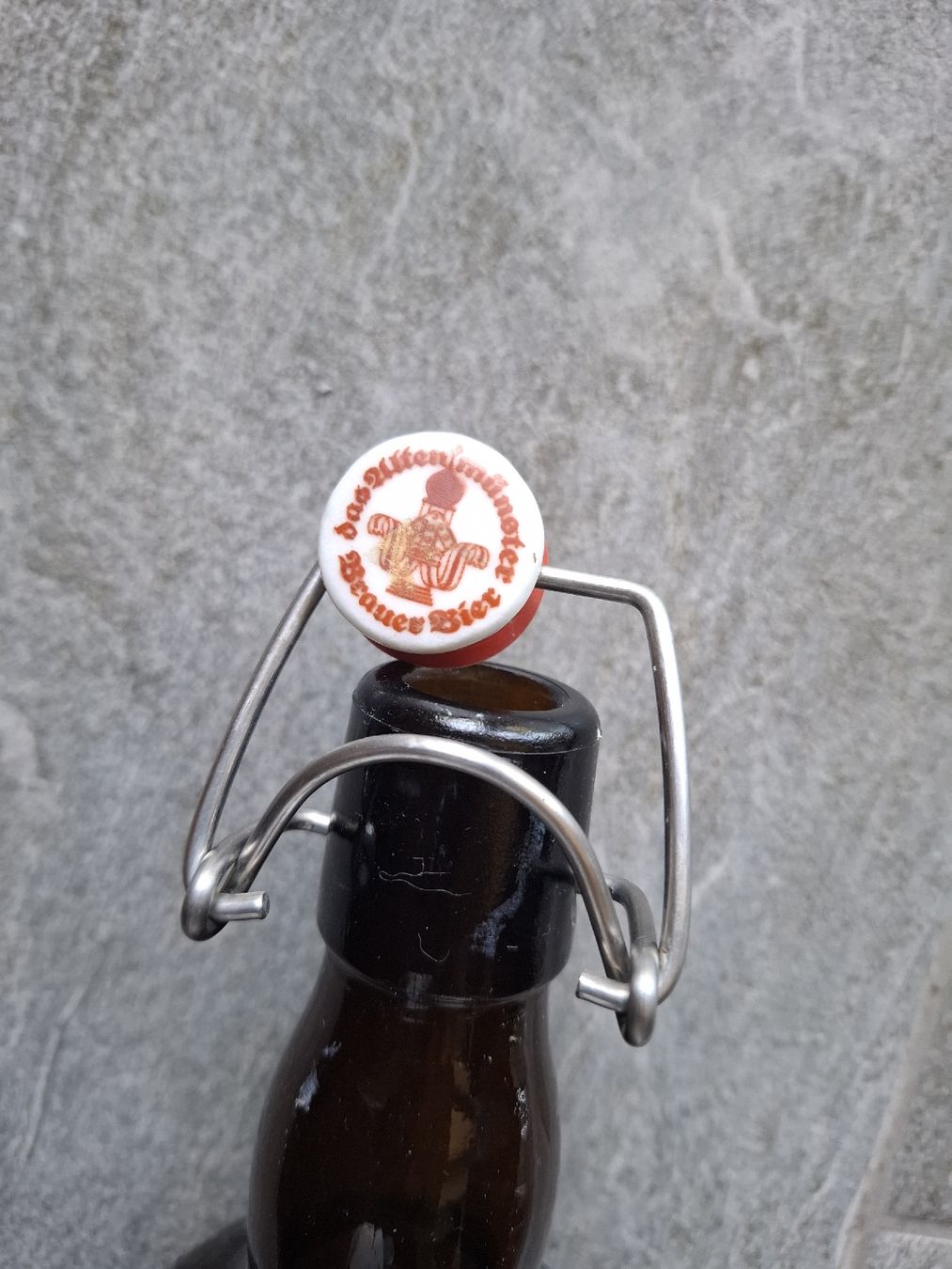 Bicchieri, Caraffe & Bottiglie: Brauer Bier Flasche alt – Usato da Hurden venduto da Quadrille76 1