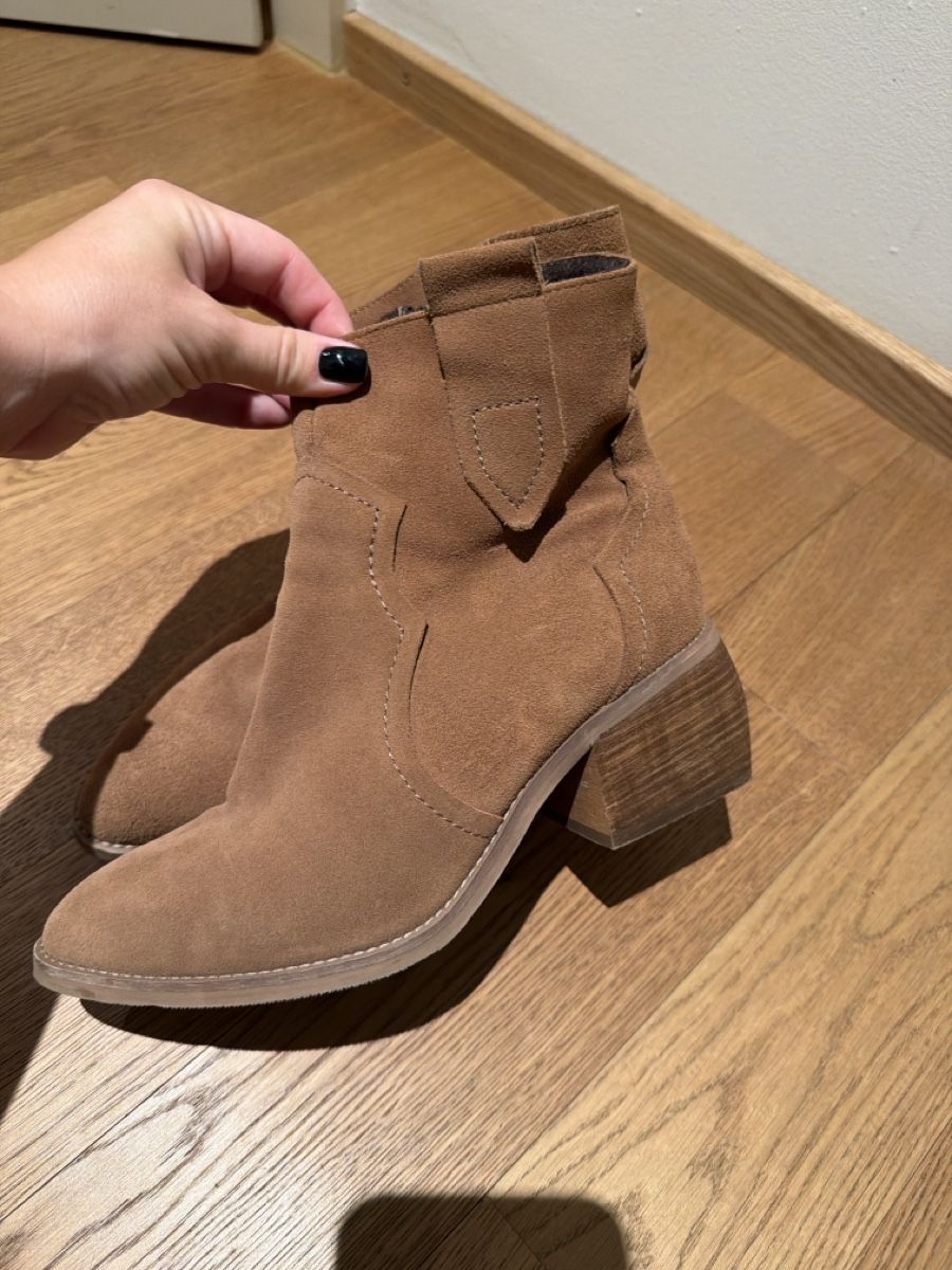 Chaussures femmes: Suede boots new – Neuf (Voir description) à Hausen AG par nik_9sg2 3