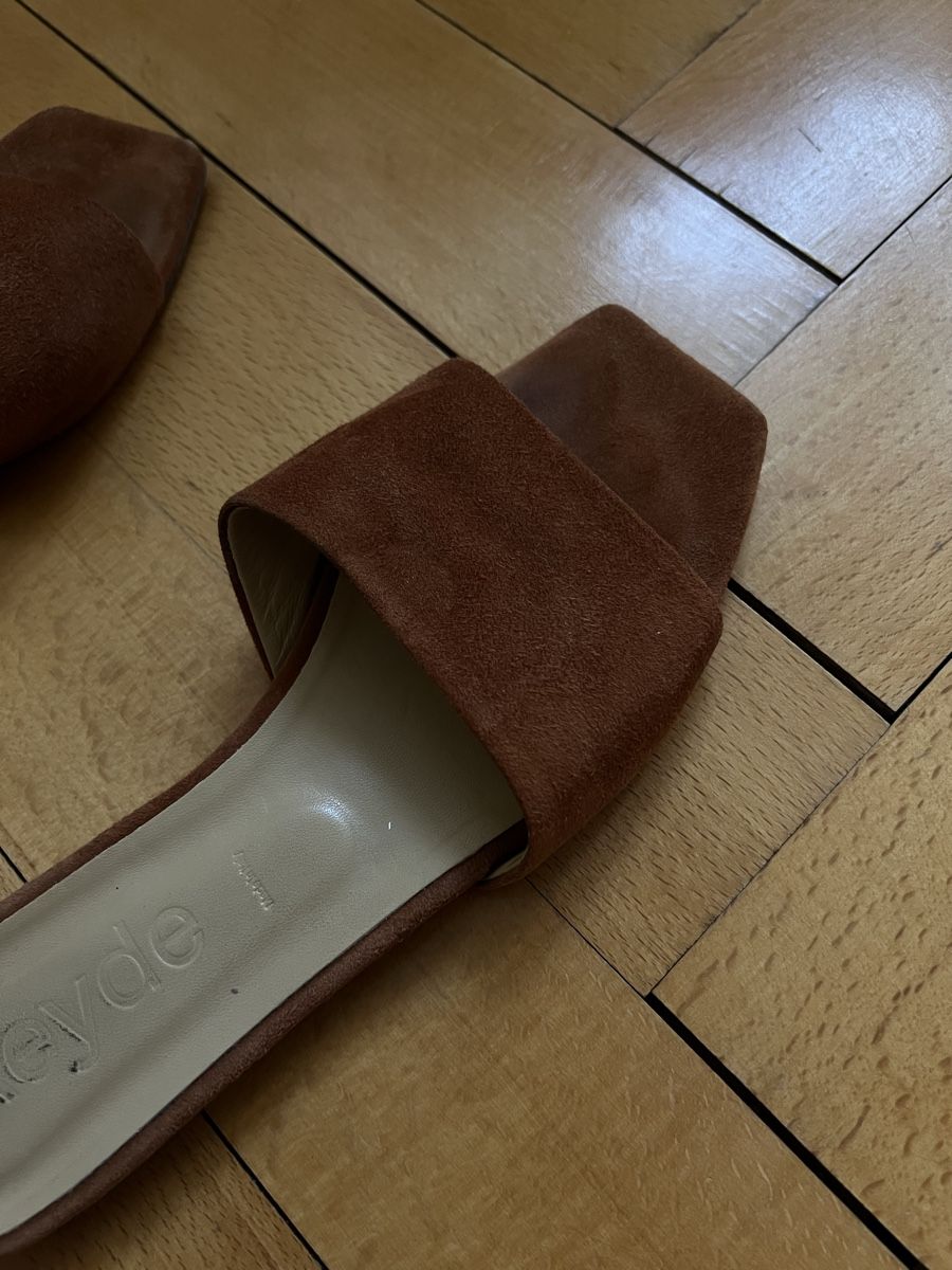 Aeyde Scarpe da donna: Aeyde Wildleder Pantoletten, Anna Slides – Usato da Luzern venduto da Soeuv 1
