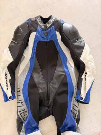 Dainese Lederkombi Grösse 46 schwarz/blau Rennanzug
