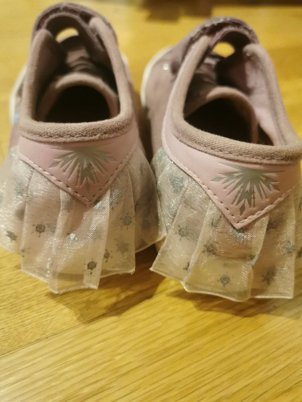 Geox Scarpe per ragazze: Geox Elsa Shuhe gr.28 – Usato da Zürich venduto da Simfa 1