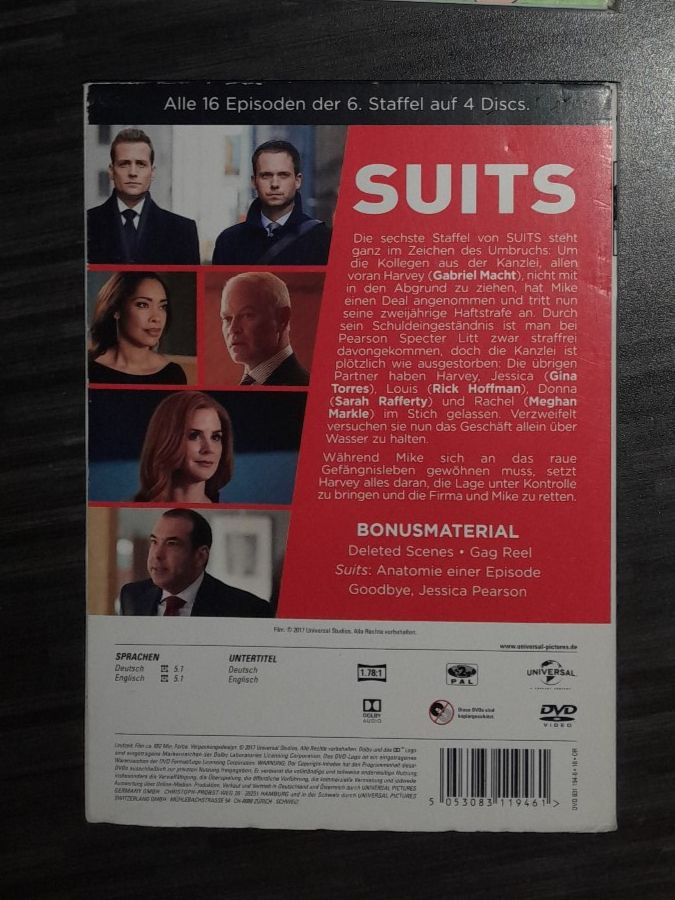Tutti i DVDs: Suits - Staffel 6  - Serien-DVD-Box! – Usato da Steffisburg venduto da FutureOne 1