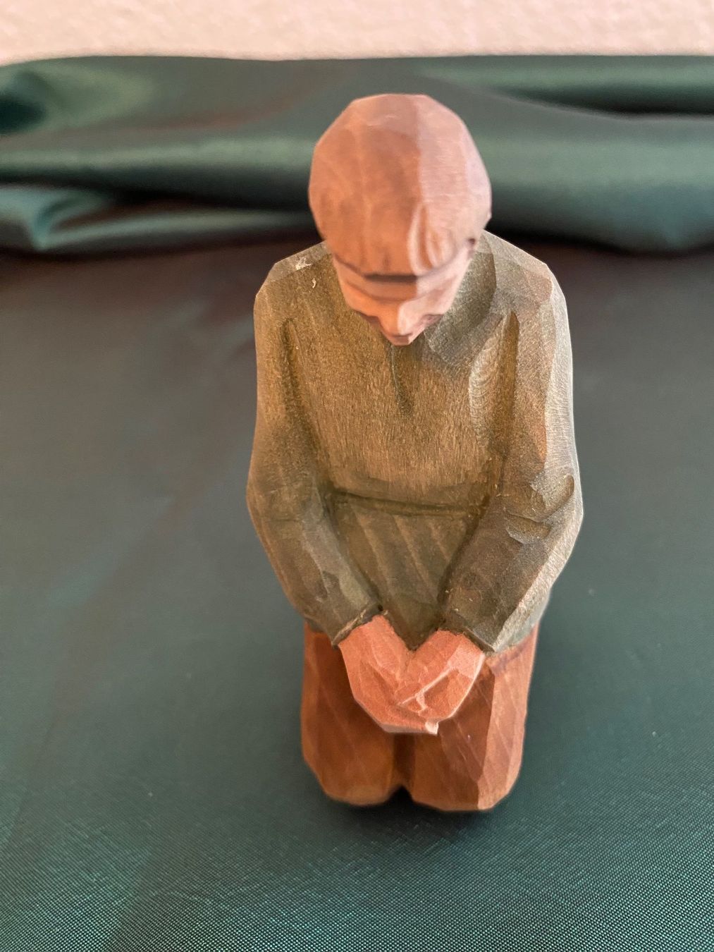 Figuren: Krippenfiguren/Huggler – Gebraucht aus Stansstad von shirodhara