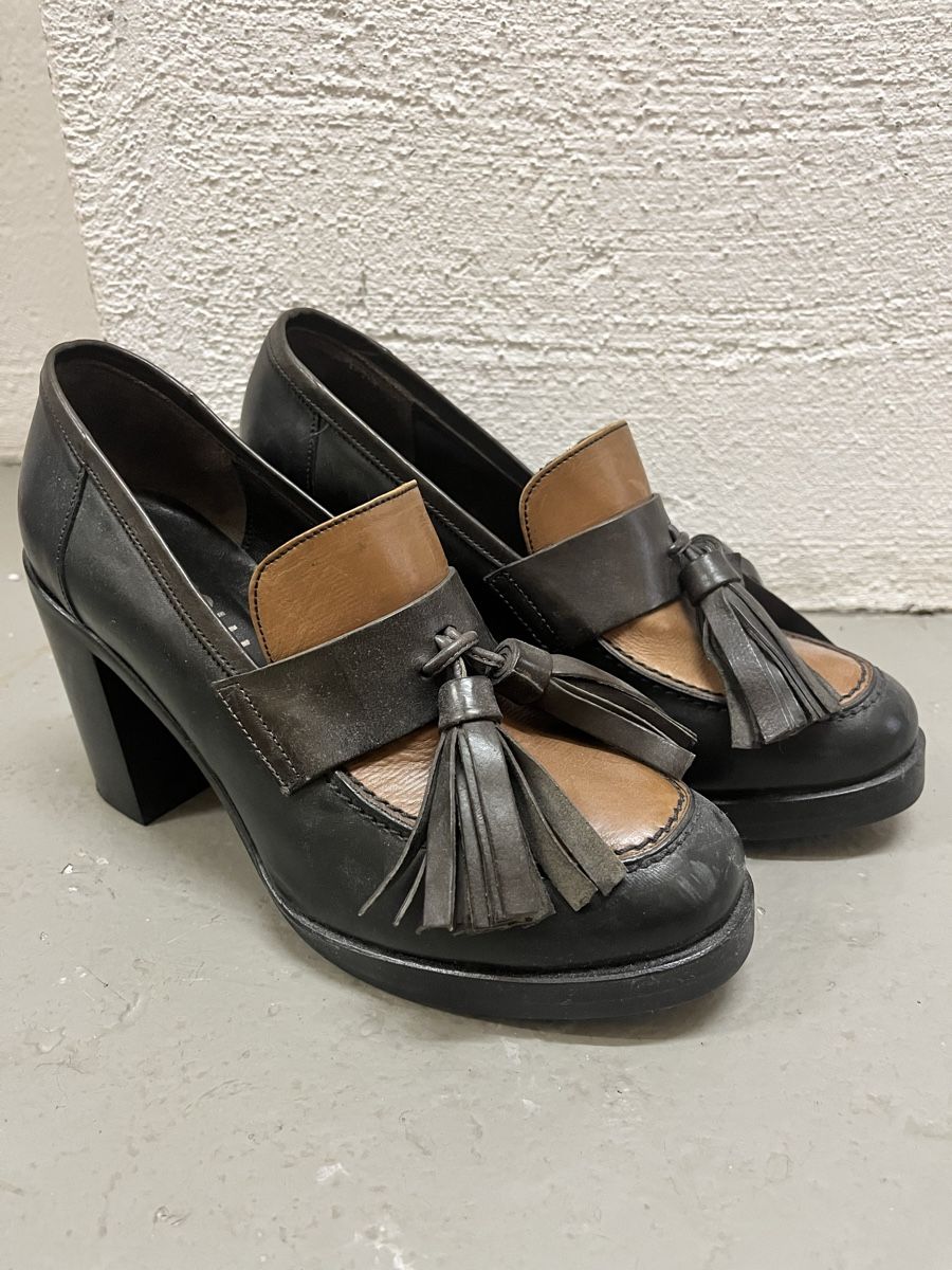 Scarpe da donna: Rizolli Pumps Gr. 38 – Usato da Zürich venduto da Ksenia_RBR