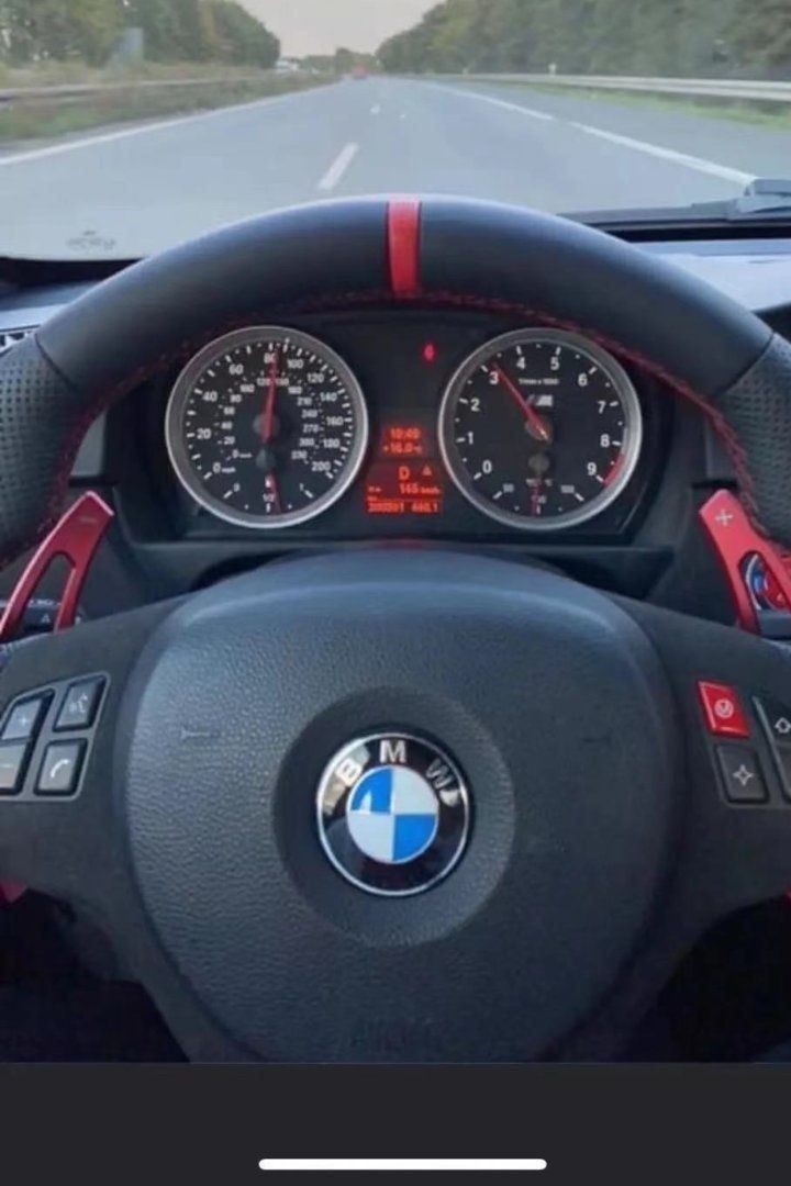 Tutti pezzi di ricambio auto: BMW M3 E90-E93 X5M X6M Schaltwippen – Nuovo e nell'imballaggio originale da Volketswil venduto da Willis_Autoteile 2