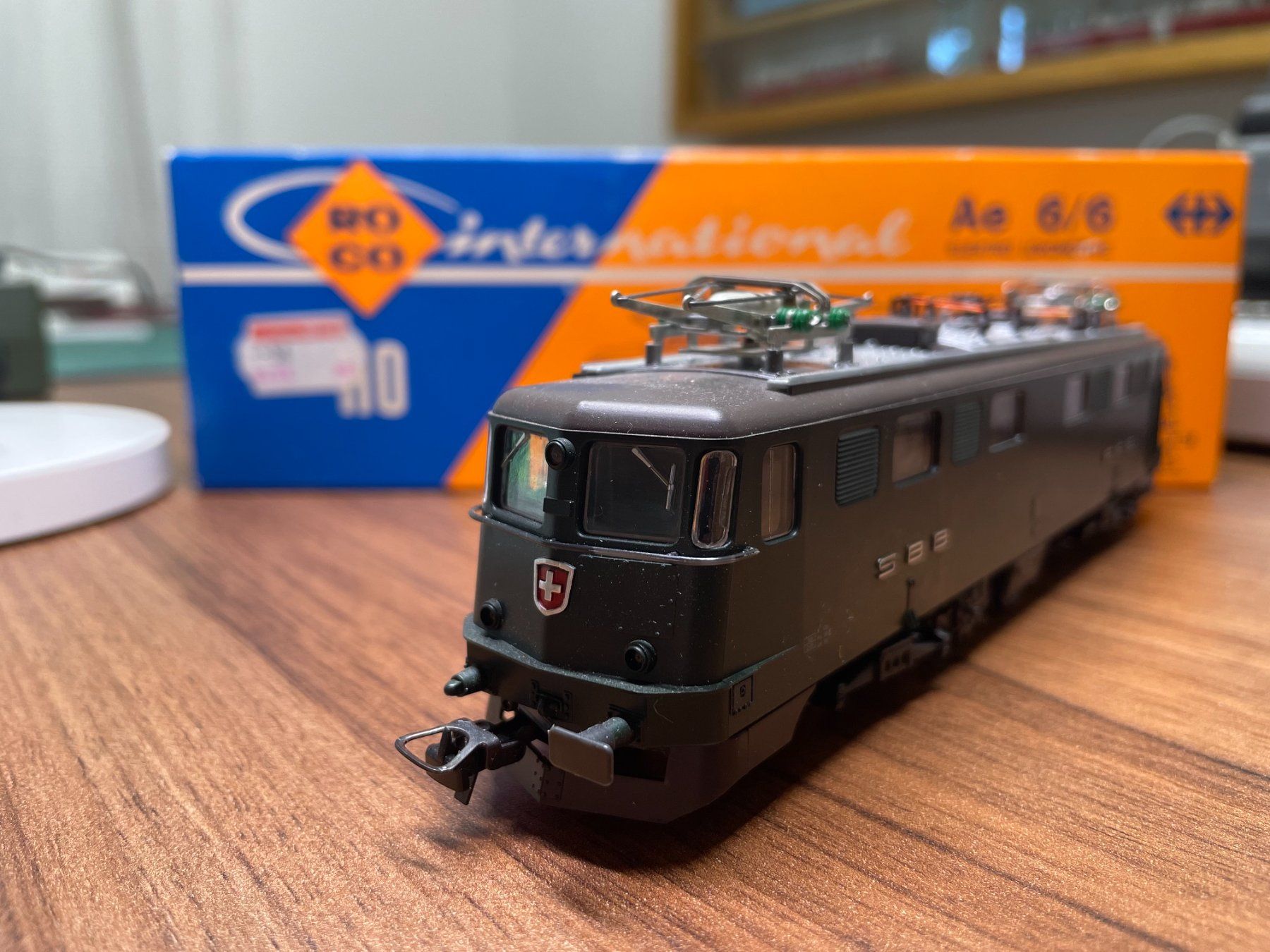 Roco Modelleisenbahnen: Roco SBB Ae 6/6 in DC analog – Gebraucht aus Villmergen von Mfritz 3