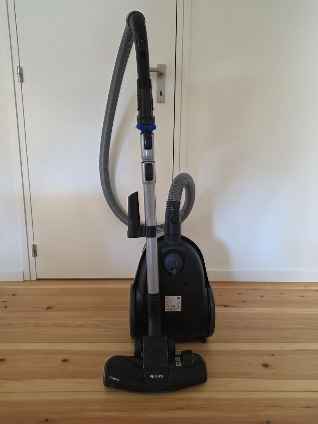 Philips Aspirateurs & Accessoires: Philipps power pro compact  – D'occasion à Thalwil par Jola123 2