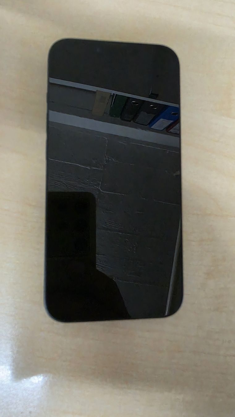 Apple Telefoni cellulari / Smartphones: Apple iPhone 14 gesperrt,defekt – Difettoso da Glattbrugg venduto da F_J 3