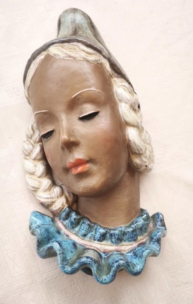 Sonstige Antiquitäten & Kunst: Art Déco Wandkopf Keramik 8614 3 Goldscheider – Gebraucht aus Kleindöttingen von lau_k778