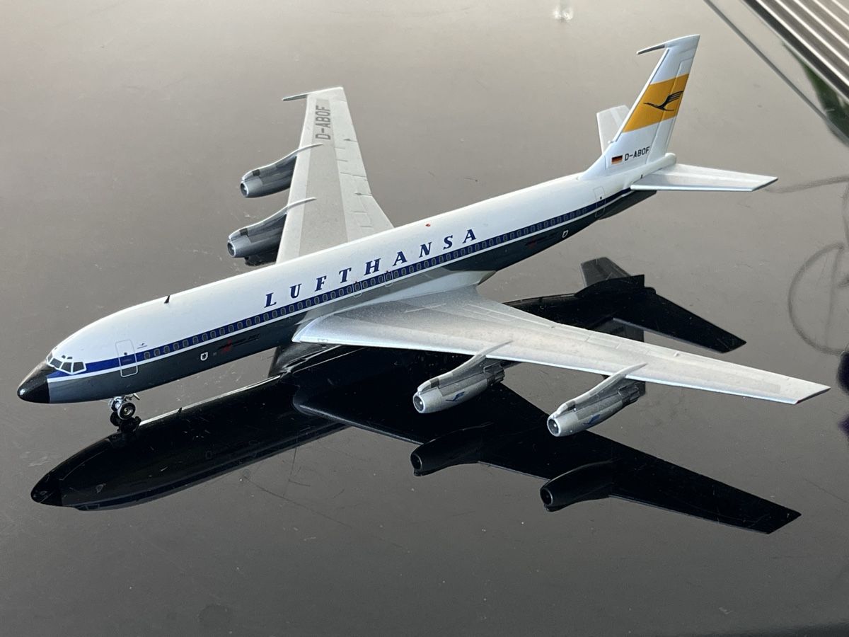Boeing Kit di modellismo & Modellini statici: Boeing 707 Inflight200 – Nuovo (secondo la descrizione) da Rombach venduto da wal_xxr7