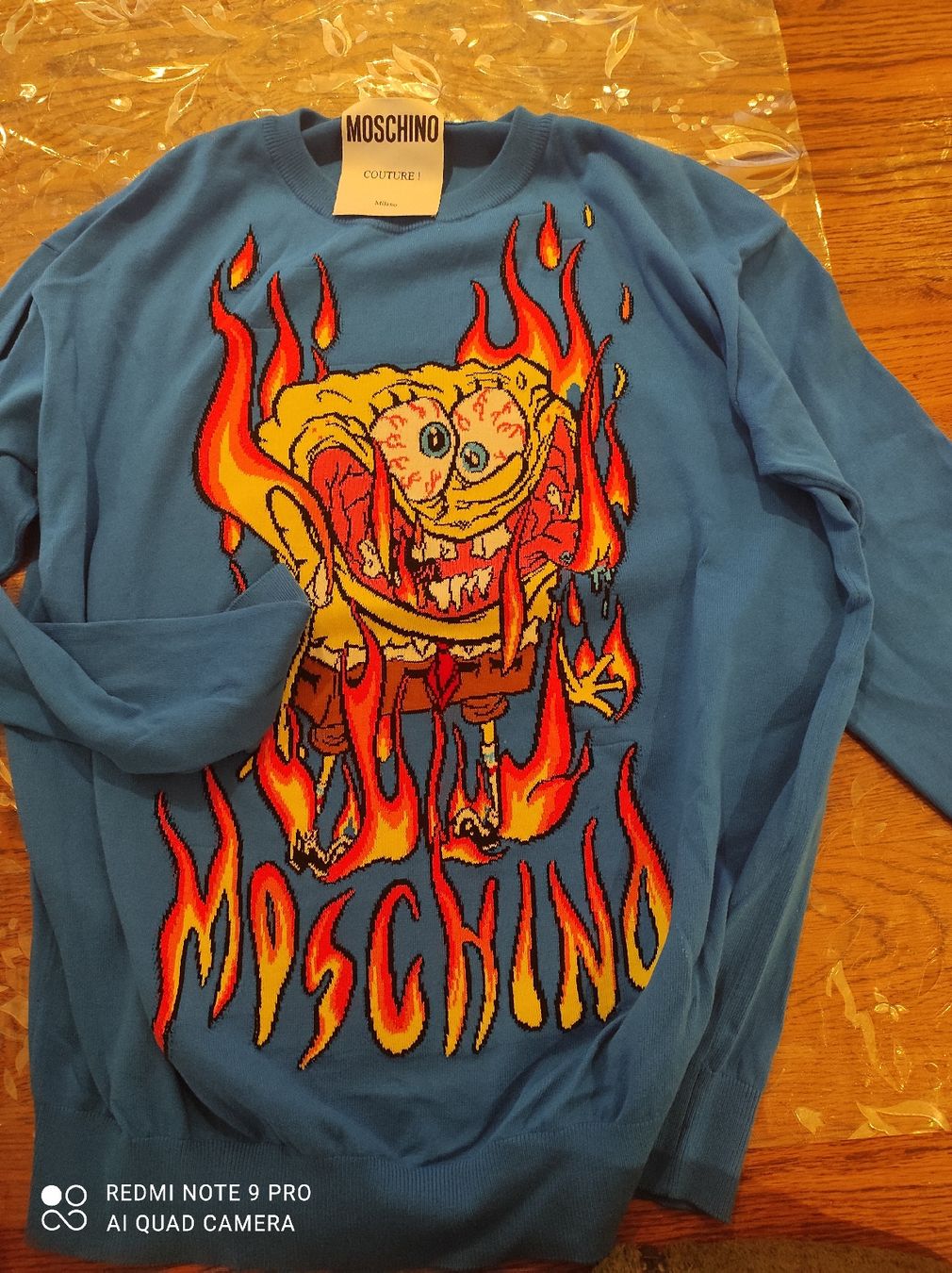Moschino Pulls & Sweat-shirts: pullover / rose Jeans – Neuf avec emballage d'origine à Regensdorf par LilianMaurer 3