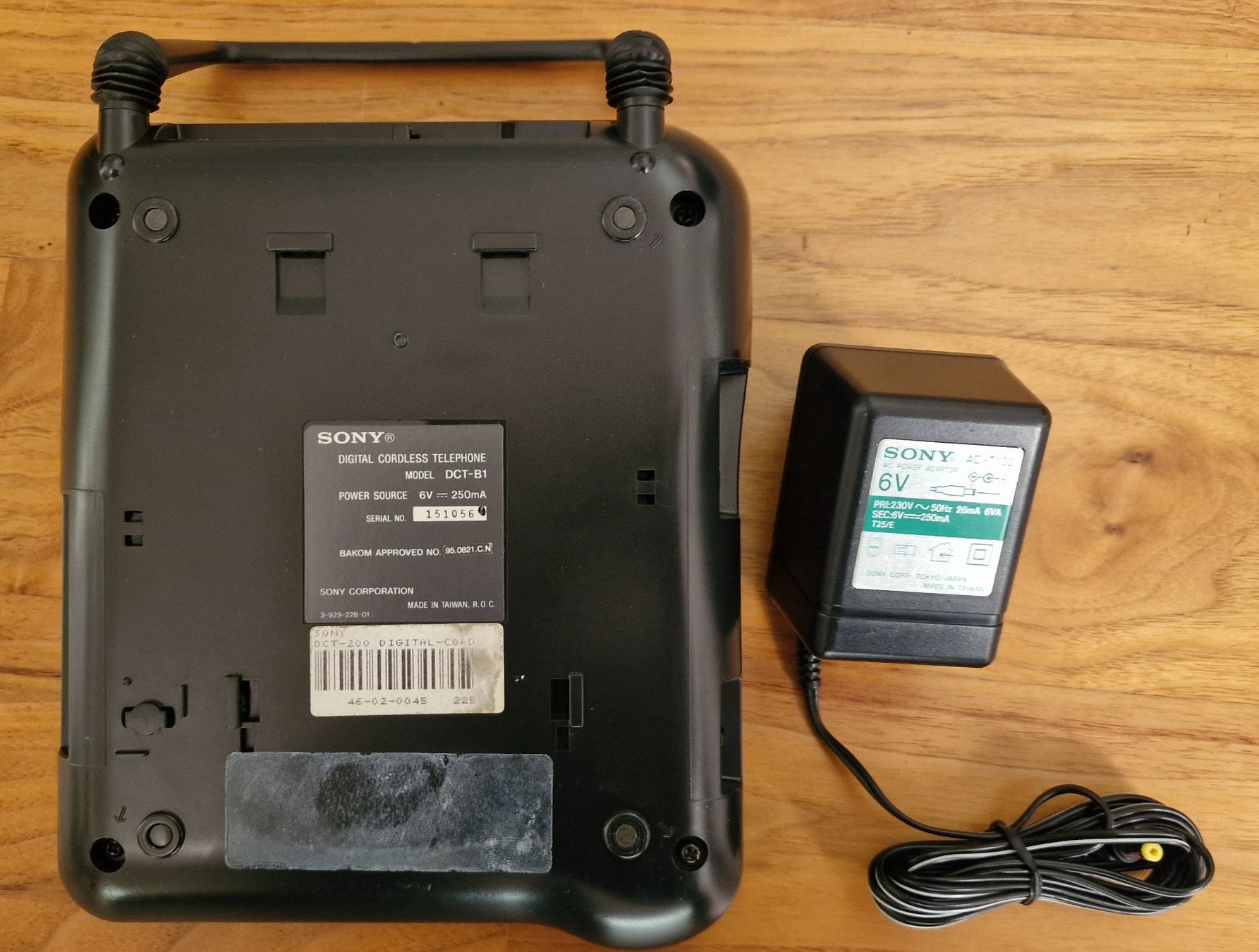 Telefone: SONY DCT-B1 Digital Cordless Phone ohne Handset – Gebraucht aus Lyssach von damorest 2