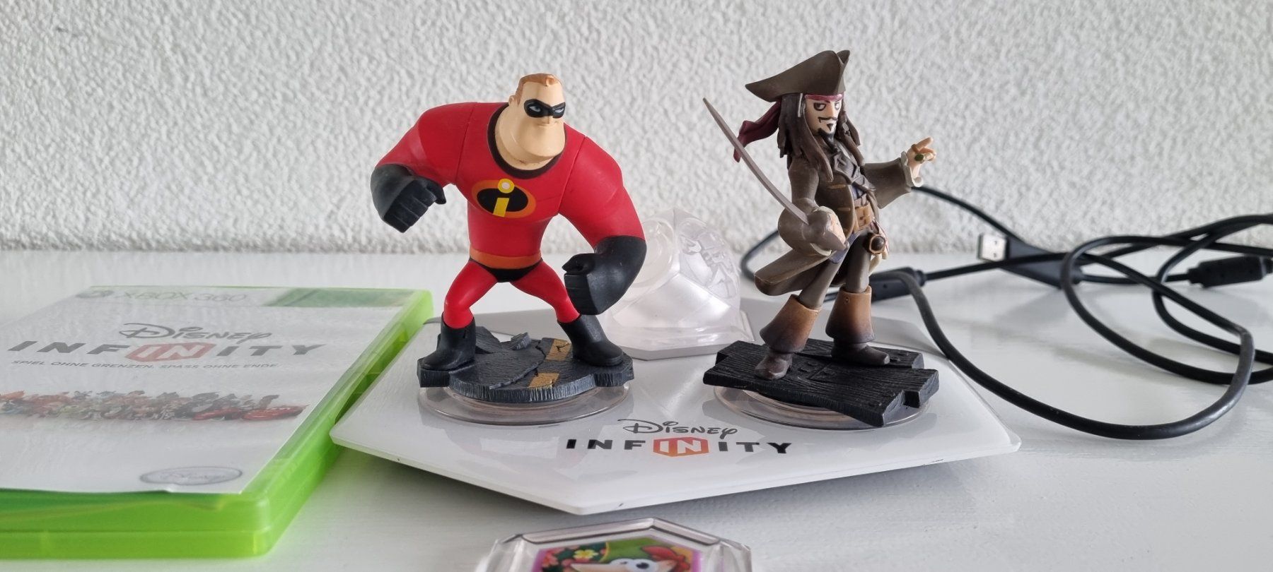Disney Giochi: Disney Infinity 1.0 Xbox 360 Spiel Start Set – Usato da Birsfelden venduto da val_d9c2 1