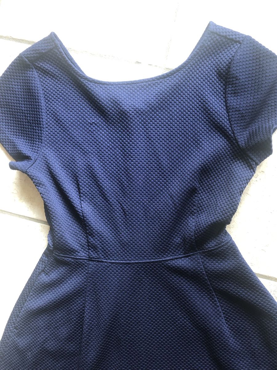 Banana Republic Vestiti: Kleid - Banana Republic – Nuovo (secondo la descrizione) da Chêne-Bourg venduto da sienna8245 1