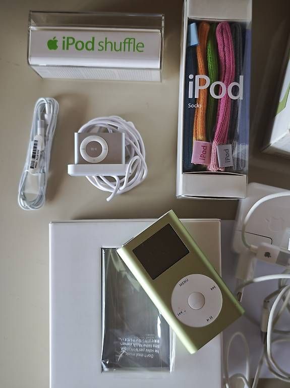 Apple PC: Collezione Apple Vintage – Usato da Breganzona venduto da kik_kz8d 1