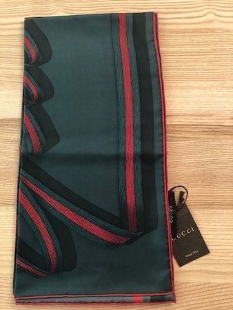 Nuovo Foulard Gucci con busta regalo