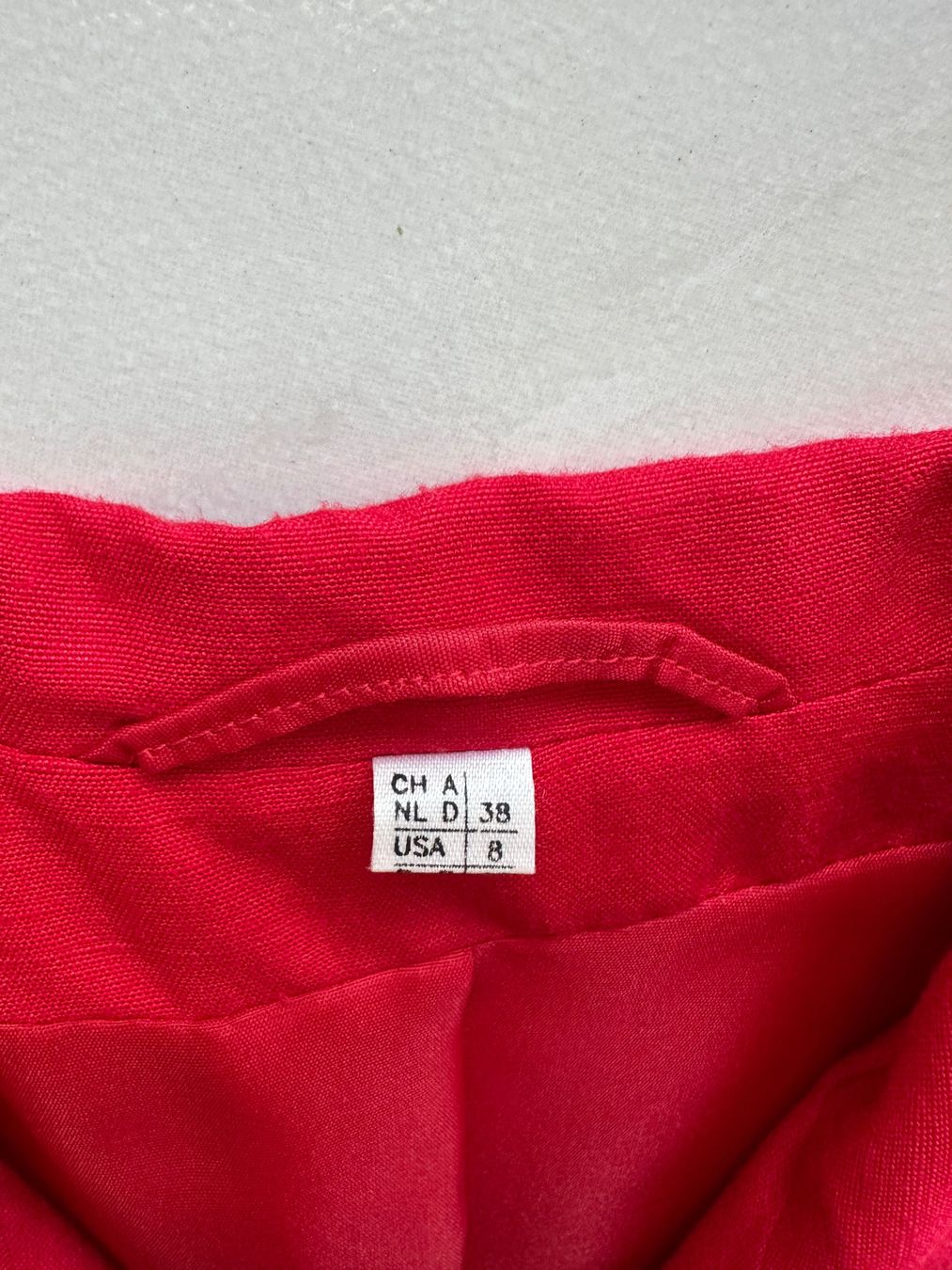Vestes: Vintage Oversize Blazer Rot Kurzarm – D'occasion à Zürich par ong8 4