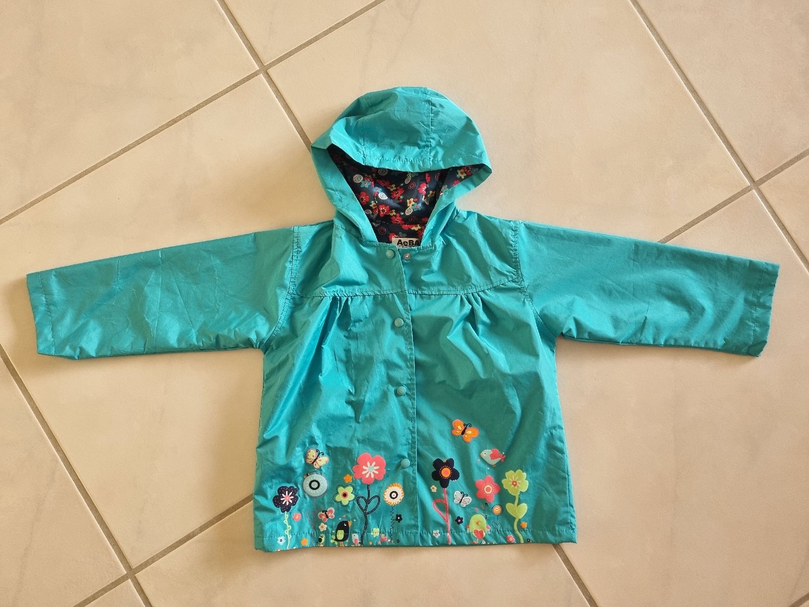 Giacche & Cappotti: Wind-/Regenjacke für den Übergang ca. Gr. 104 oder 110 – Usato da Grüt (Gossau ZH) venduto da Stuntmace