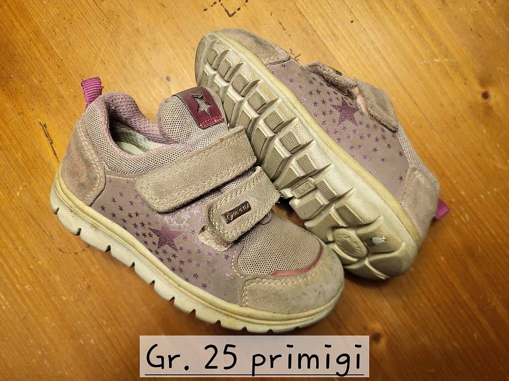 Scarpe per ragazze: Turnschuhe. 25 – Usato da Zürich venduto da deb_ft5r