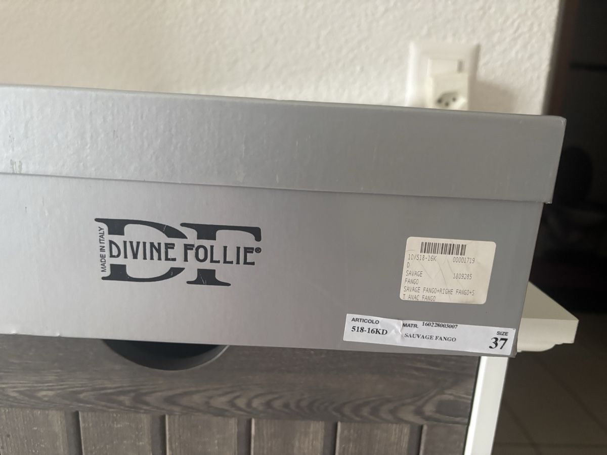 Chaussures femmes: Cuissardes en cuir  – D'occasion à Yverdon-les-Bains par annefu 5