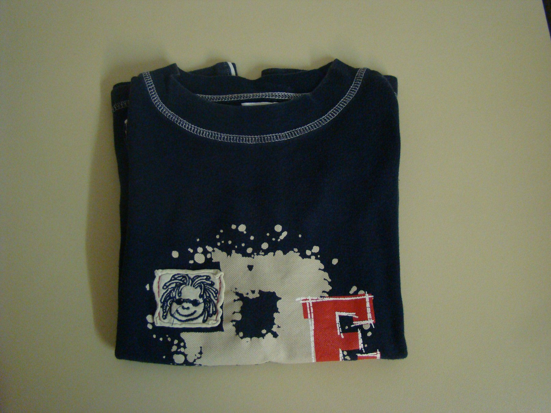 Camicie, T-shirt & Polo: 1 T-Shirts Grösse 128 – Usato da Malters venduto da burzi 1