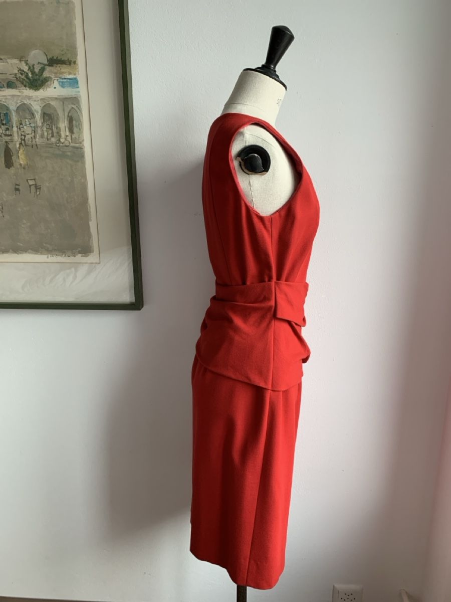 Akris Vestiti: AKRIS: Elegantes rotes Kleid mit drapierter Taille, 36 – Nuovo (secondo la descrizione) da Luzern venduto da designluzern 3