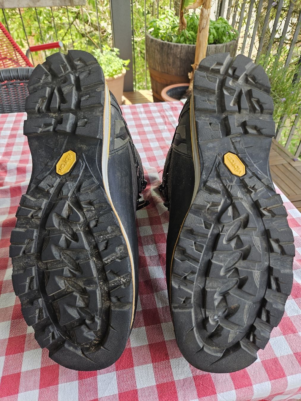 Meindl Scarpe da uomo: Meindl litepeak men pro GTX anthrazit UK 9 EU 43 – Usato da winterthur venduto da Zappazagato 3