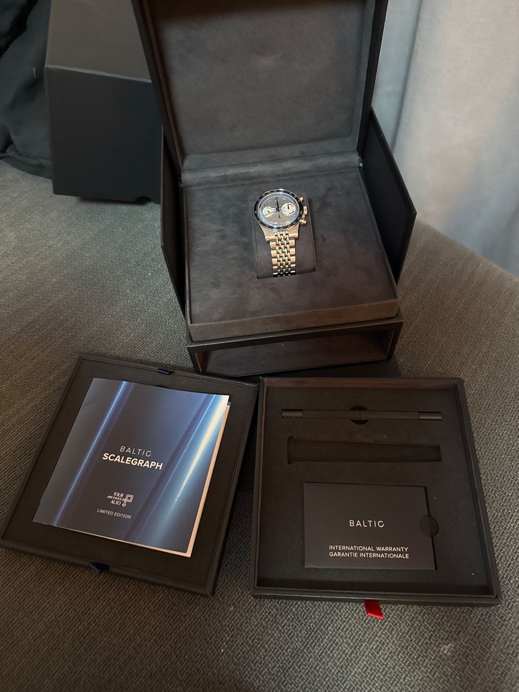 Baltic Orologi: Baltic Scalegraph Tour Auto 2025 - Special Edition – Nuovo (secondo la descrizione) da Zollikon venduto da kobe23 7