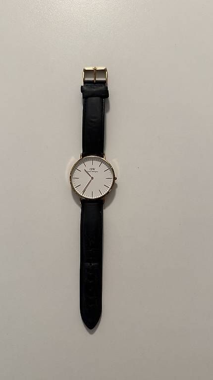 Orologi: Daniel Wellington Uhr - 40 mm – Usato da Holderbank AG venduto da nataschamaurer 1