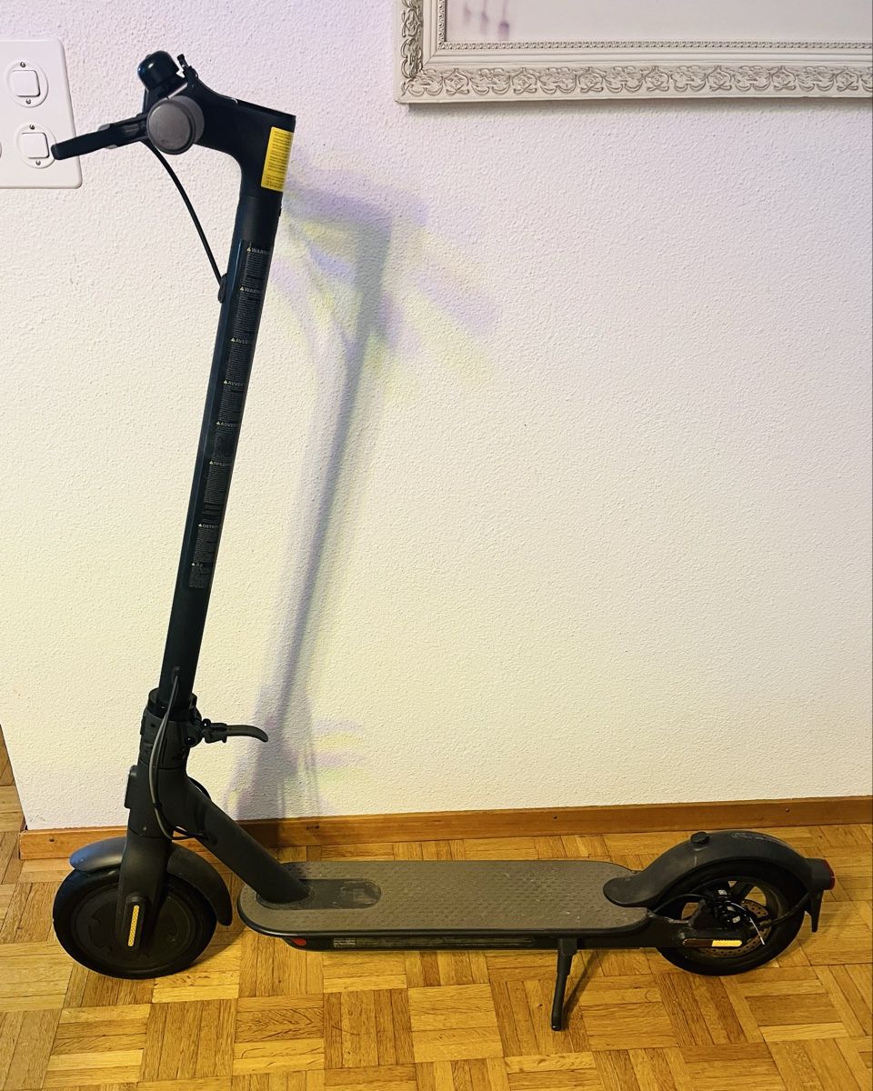 Scooter: E-Scooter Inklusive Schloss – Usato da Niederlenz venduto da luxe_1968 2