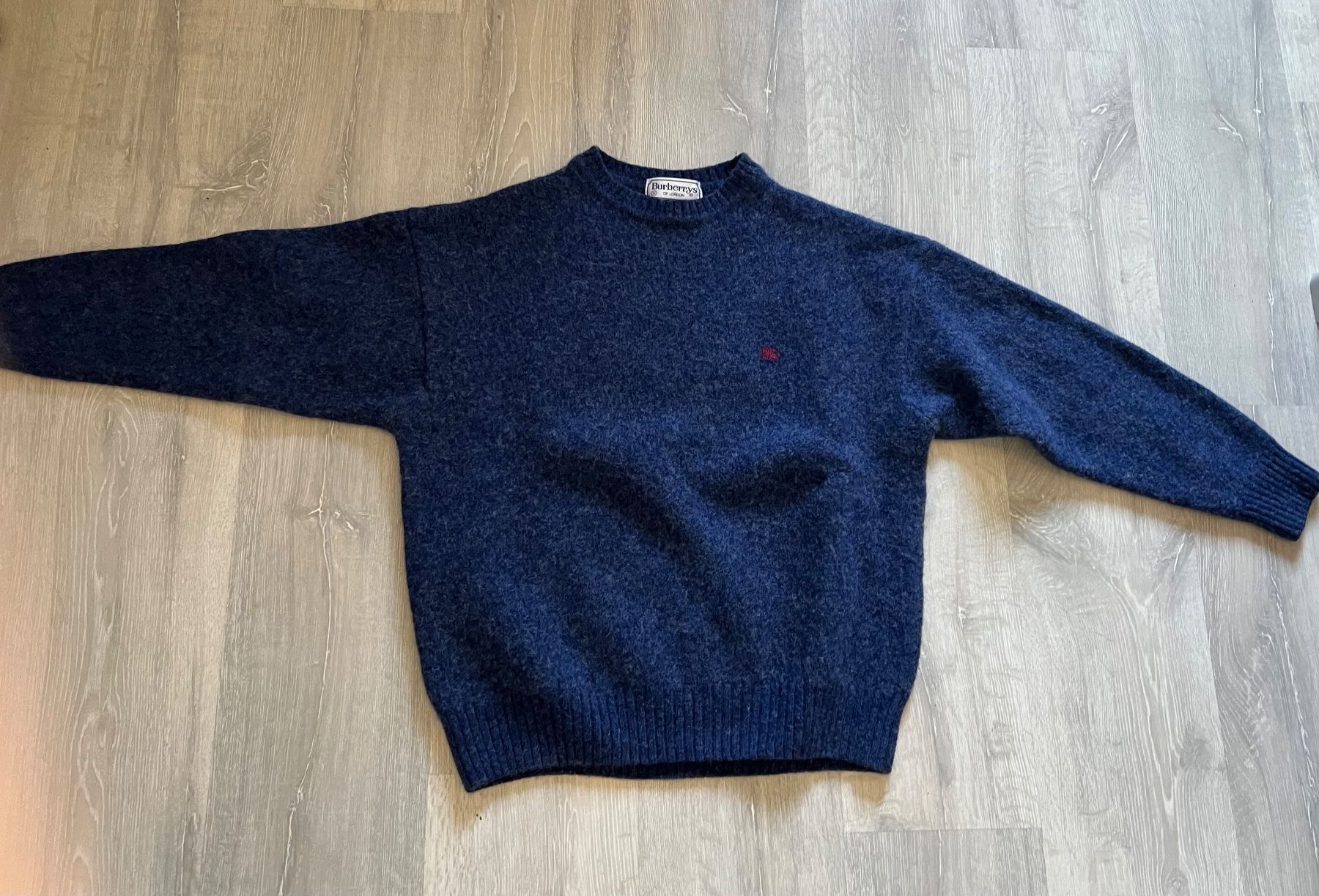 Burberry Maglioni & Felpe: Pull en laine vintage – Usato da Hauterive NE venduto da bae_y9s8 1
