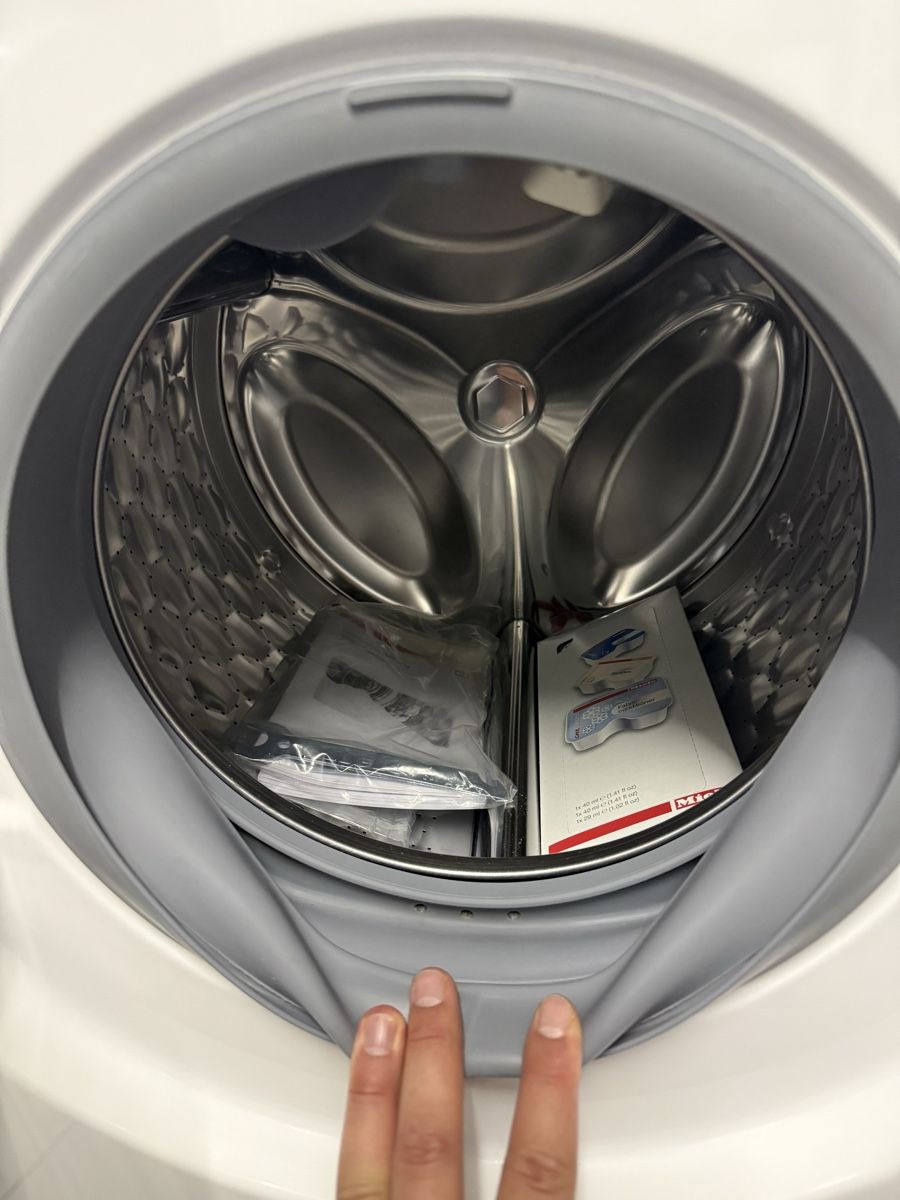 Miele Lavatrici: Miele Waschturm 8Kg A+++ – Usato da Kilchberg ZH venduto da Rei_9 4
