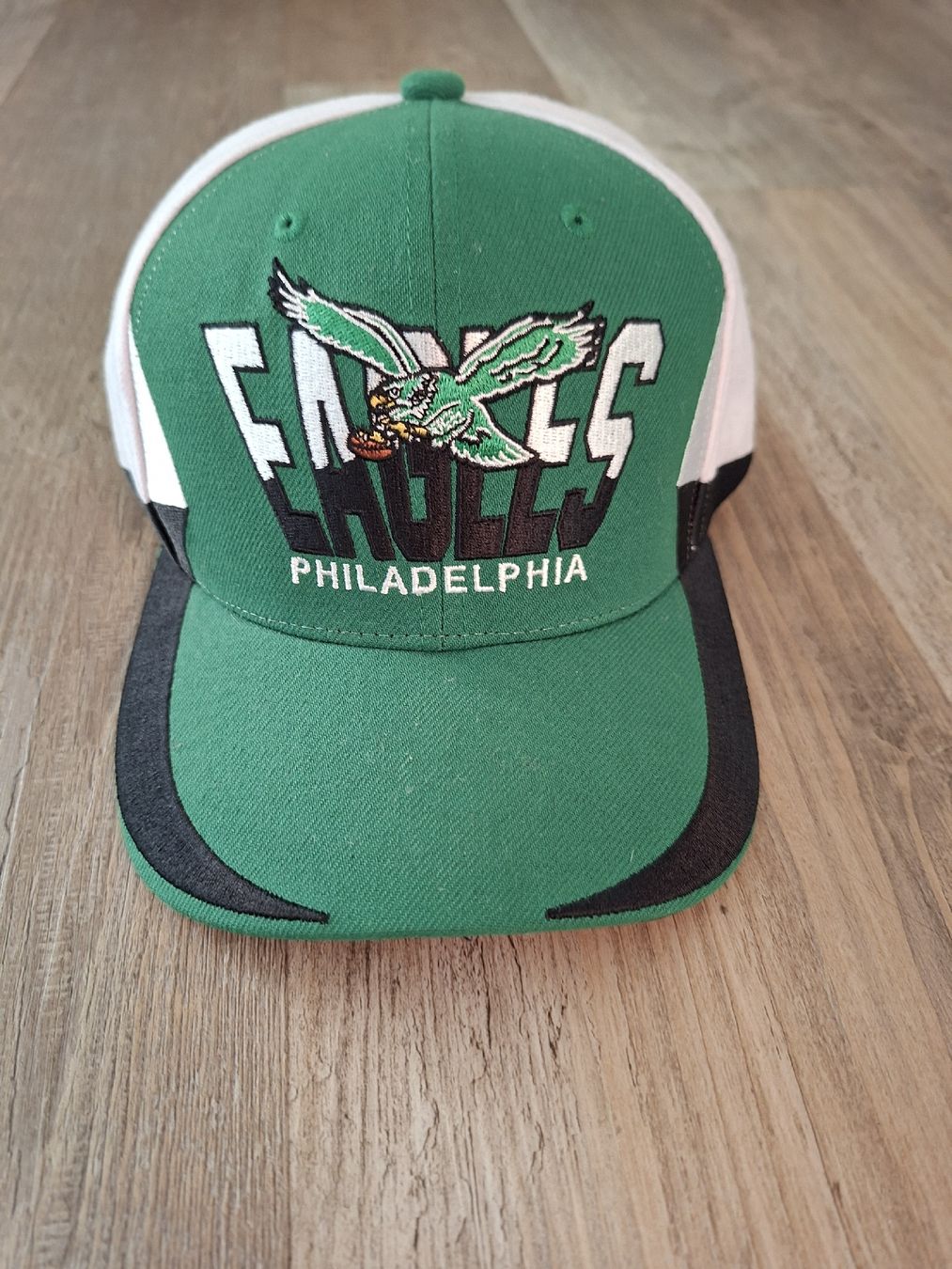Hüte, Mützen & Caps: Kappe Philadelphia Eagles Mitchell & Ness neuwertig – Gebraucht aus Bülach von Swenmaltesers01