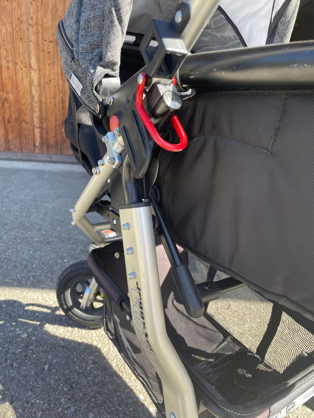 TFK Carrozzine: TFK Joggster III Twist – Usato da Hasliberg Hohfluh venduto da sarahvoe 2
