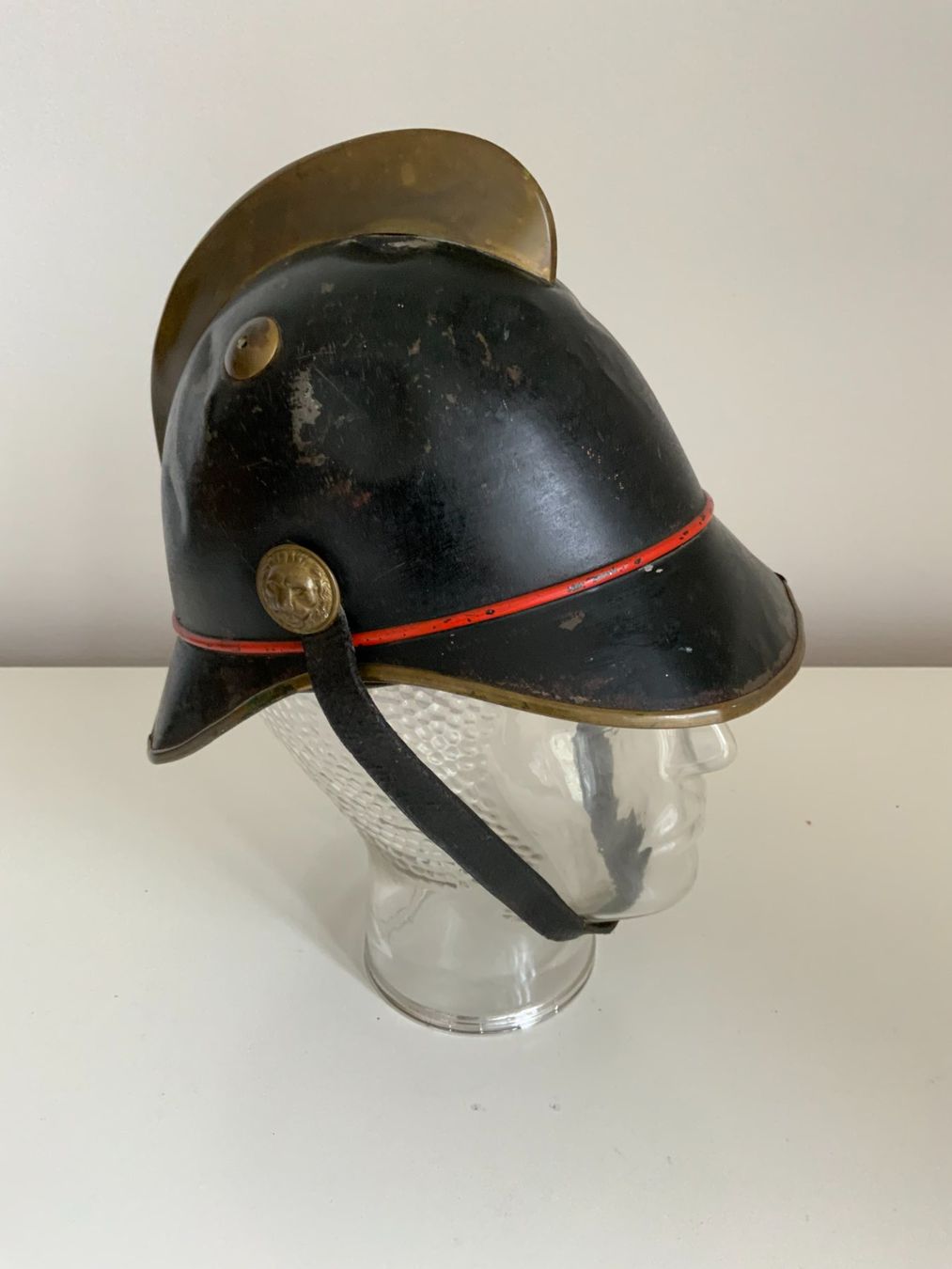 Pompieri: Feuerwehrhelm von früher – Usato da Luzern venduto da Flocke11