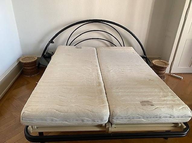 Letti: Lit électrique double avec matelas – Usato da Lausanne venduto da fif_8dgg