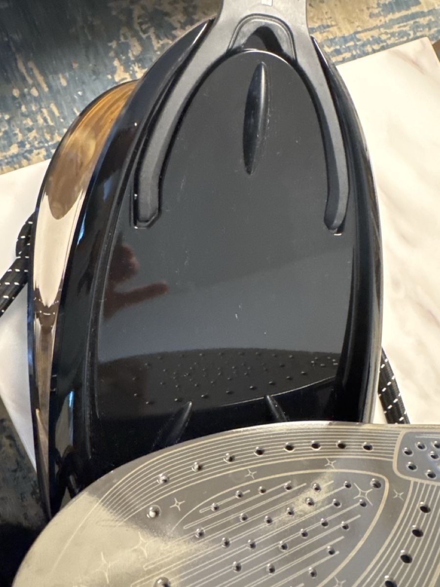 Tefal Ferri da stiro: Tefal - GV9820 Bügeleisen – Usato da Glattbrugg venduto da prod01 4