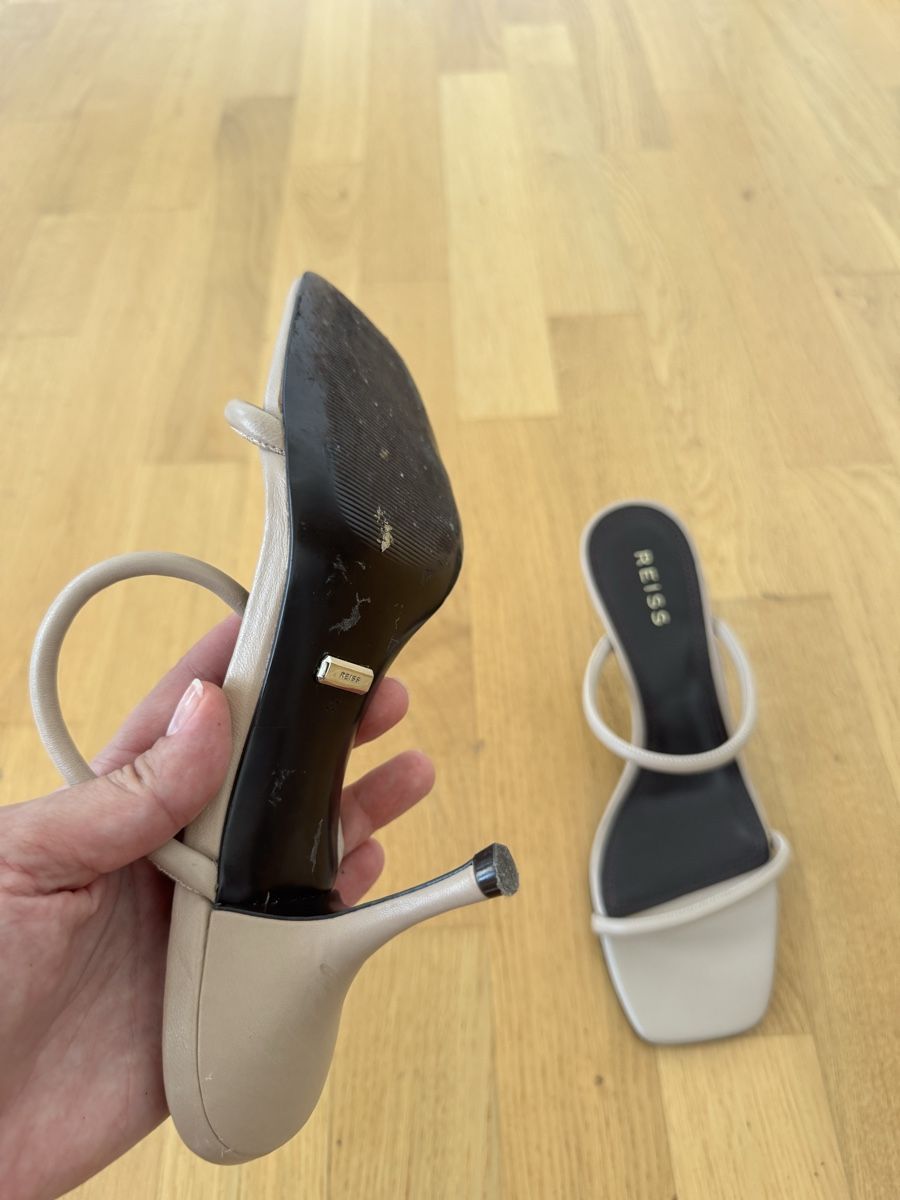 Scarpe da donna: Reiss Ledersandalen, 39 – Usato da Uetikon am See venduto da happywishes 2