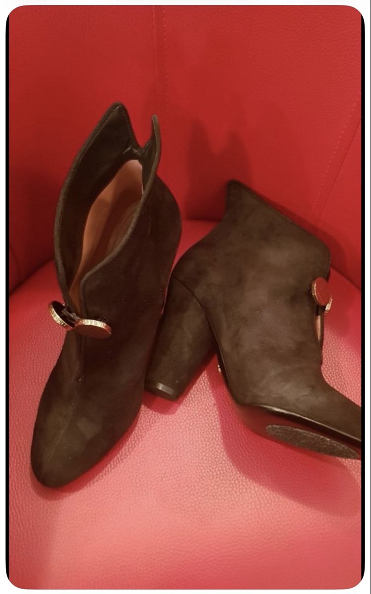 Bally Chaussures femmes: Bally Stiefeletten  – D'occasion à Schöfflisdorf par Bling_it_on