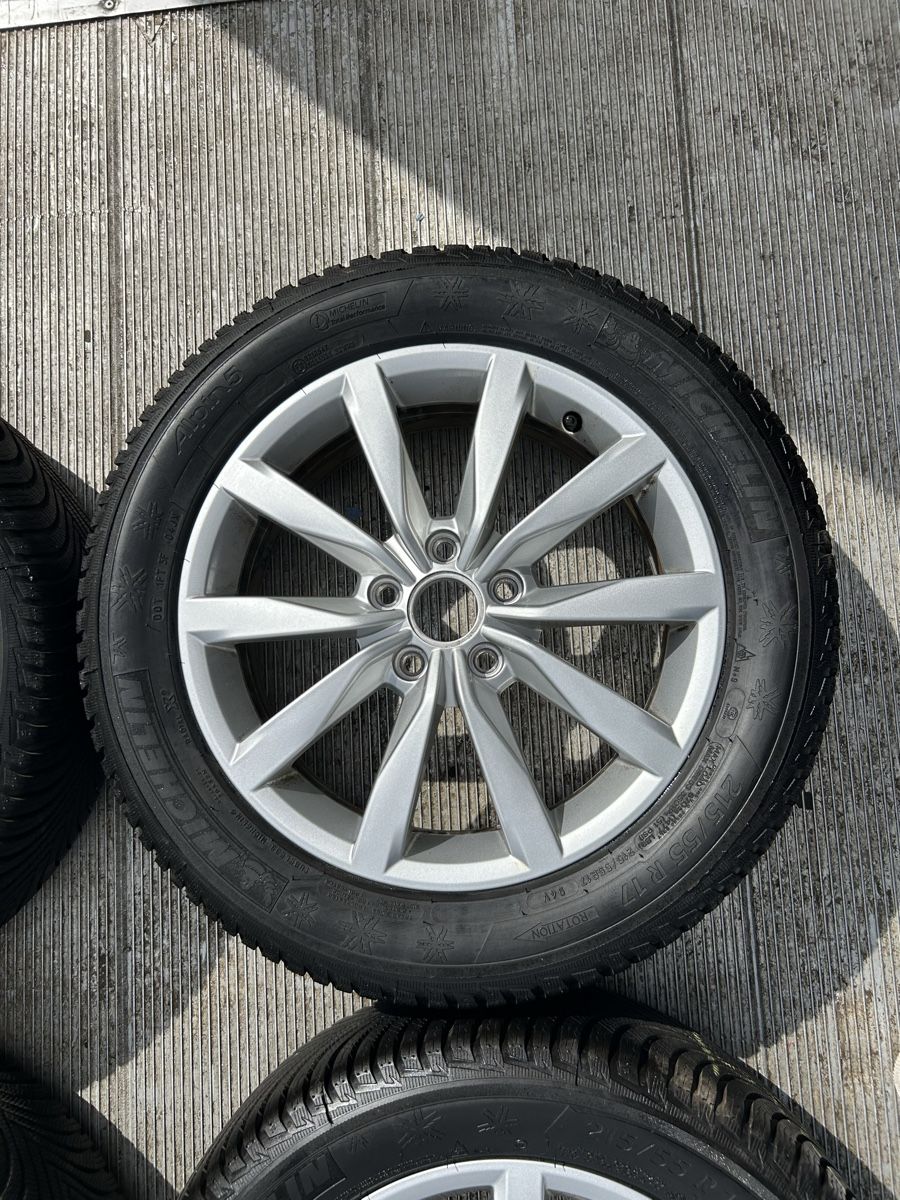 Pneus & Kompletträder: Winterräder VW T-Roc  – Gebraucht aus Oftringen von A.Josef 3