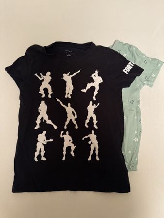 Kids T-Shirts Bundle Size 122-128: Fortnite & More!