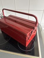 Boîte à outils métal rouge pliable bon état