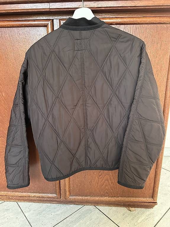 Vestes: Braune Steppjacke H&M – D'occasion à Roggwil BE par ls2_f66j 2