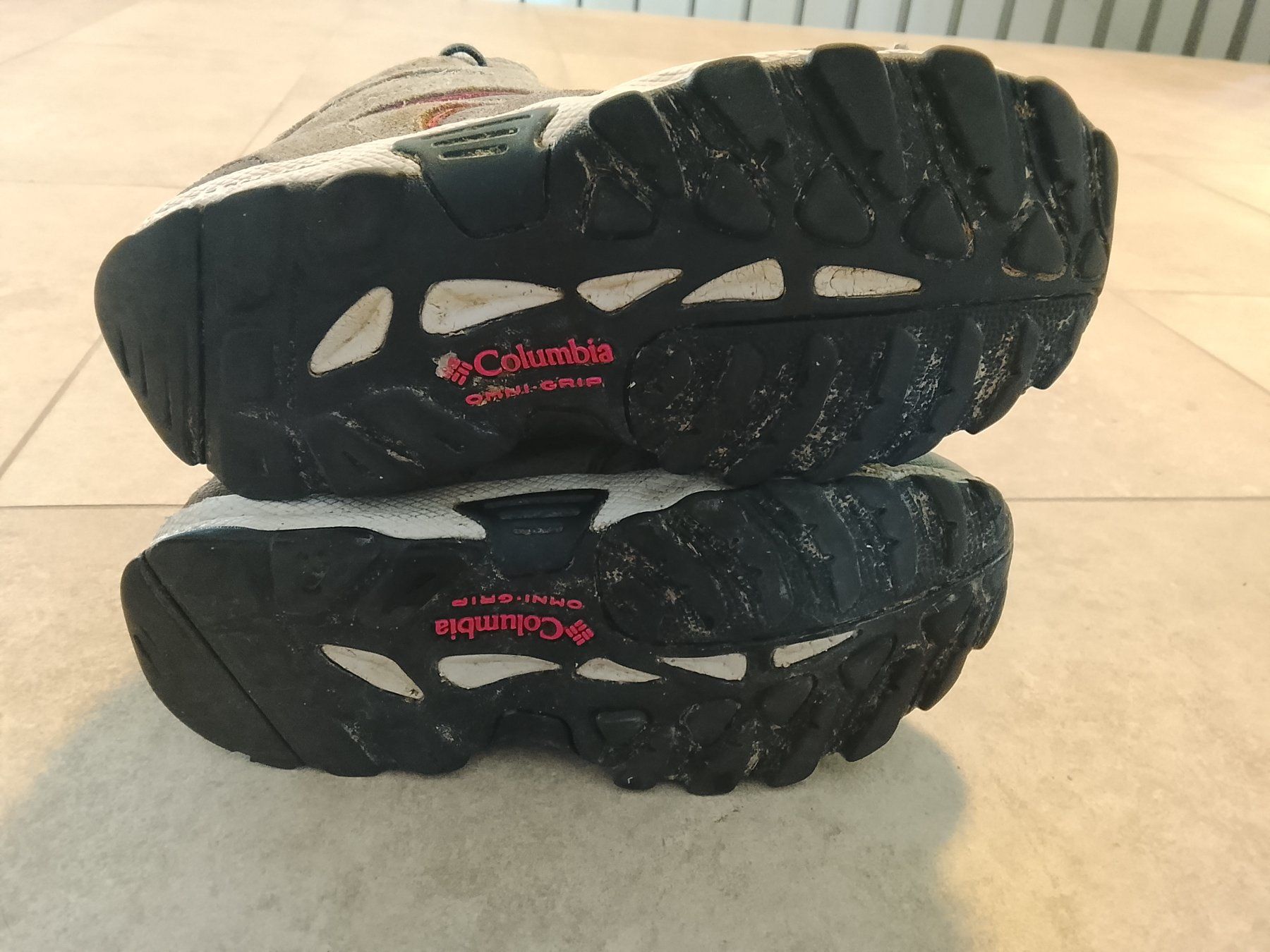 Columbia Schuhe für Jungen: Wanderschuhe Columbia Gr. 33 – Gebraucht aus St. Gallen von Okonomyiaki 3