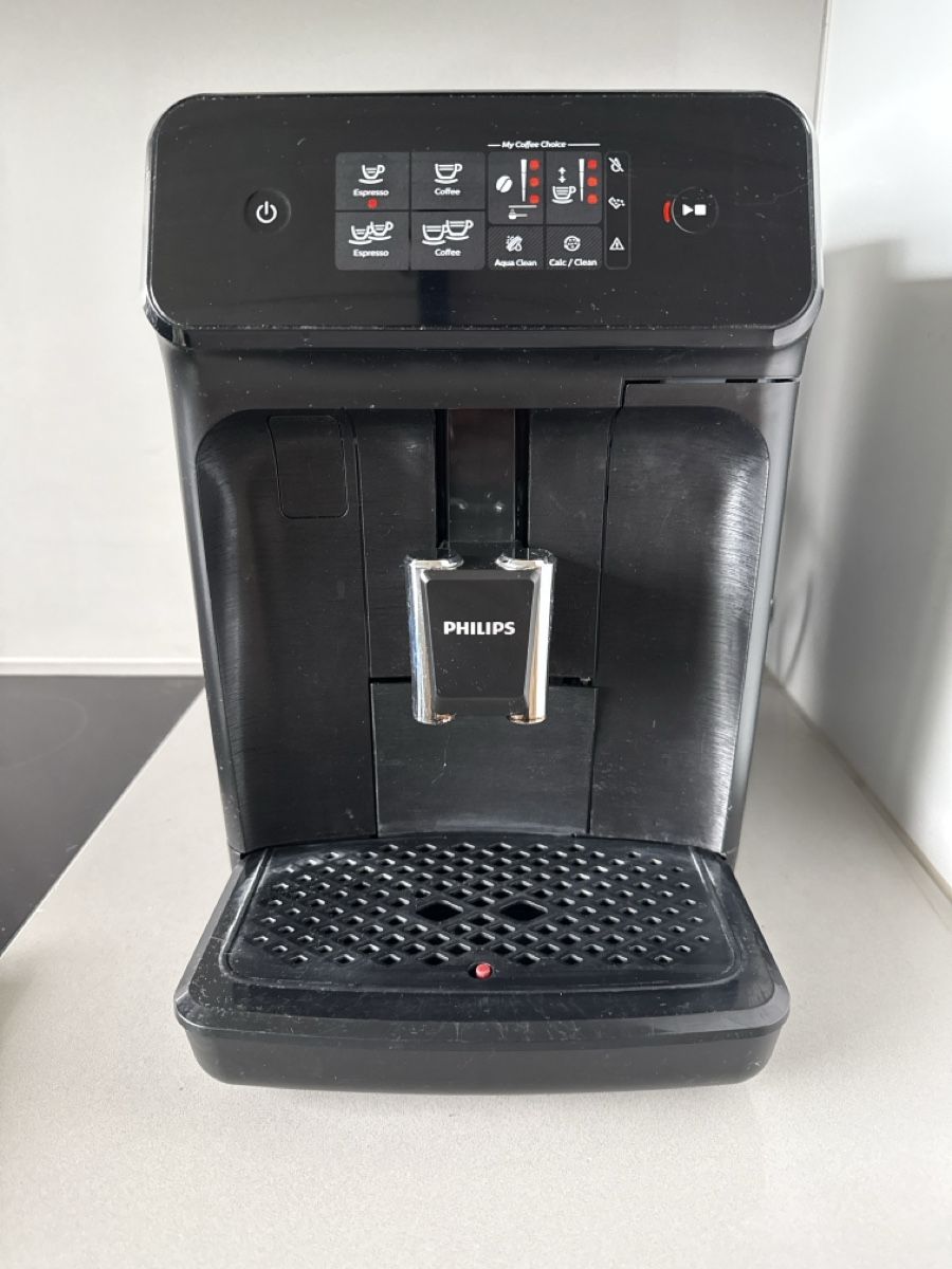 Philips Macchine per caffè & Macchine per espresso: Machine à café Philips 2200 Série – Usato da Wallisellen venduto da rac_sy2x