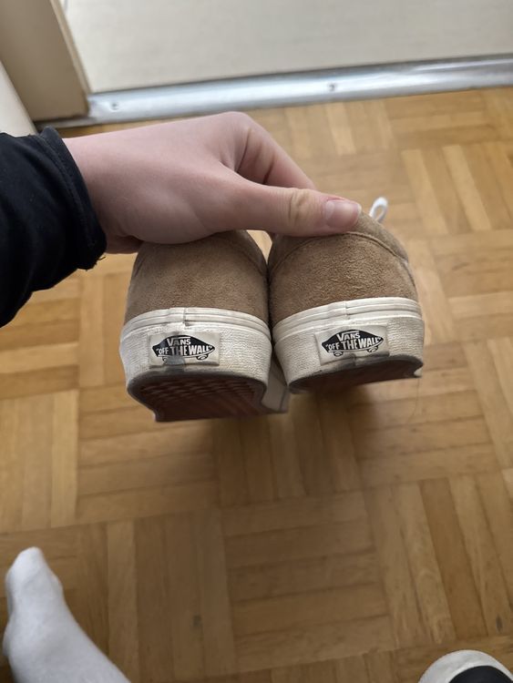 Vans Scarpe da donna: Vans Old Skool scamosciate marrone chiaro – Usato da Locarno venduto da nic_7xb2 2