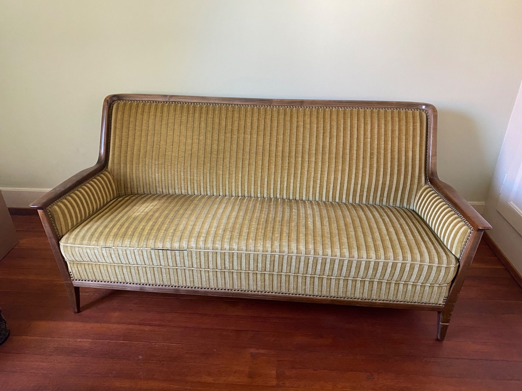 Sofas: Couch 60iger 70iger – Gebraucht aus Herzogenbuchsee von filoferro