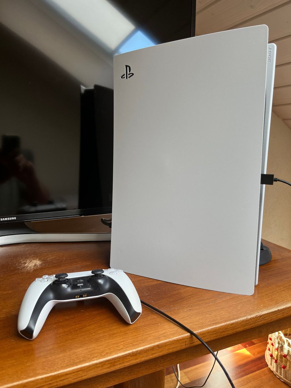Sony Consoles: Console PS5 fat – D'occasion à la tour-de-peilz par pataber