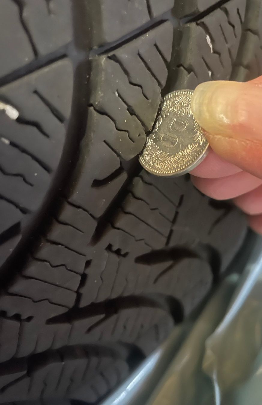 Mercedes-Benz Pneumatici & Ruote complete: Mercedes Komplett-Winterräder – Usato da Buckten venduto da Mrct 4